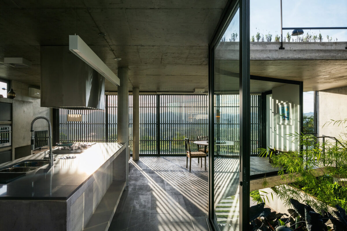 Casa Moderna em São José dos Campos por Obra Arquitetos 007 Cozinha