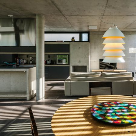 Casa Moderna em São José dos Campos por Obra Arquitetos 010 Sala de Jantar