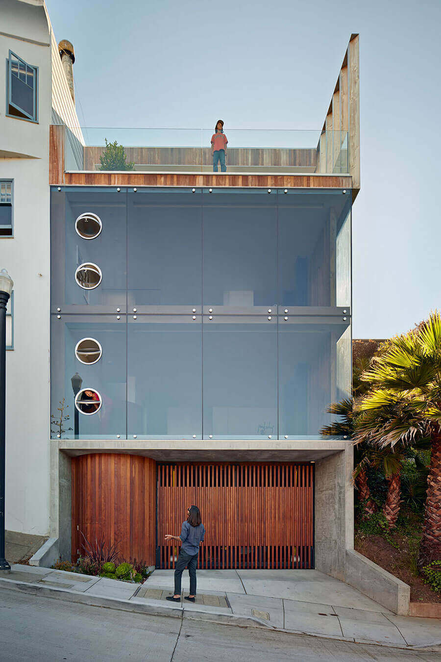 Casas Modernas e Casas Bonitas 085 Fachada de Concreto e Vidro em São Francisco