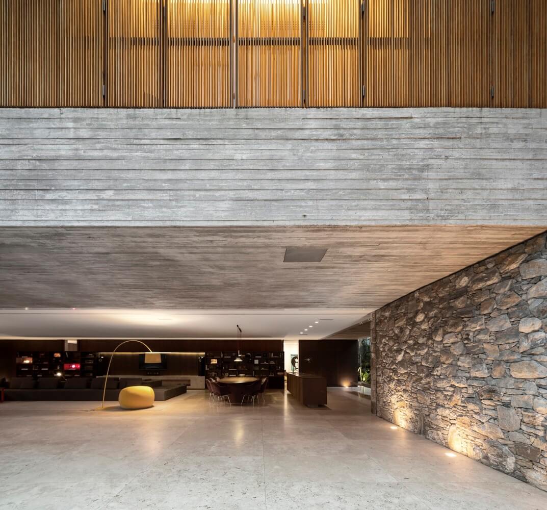 Casa Moderna em São Paulo por StudioMK27 - Casa dos Ipês 009 Fachada + Concreto + Madeira + Pedras