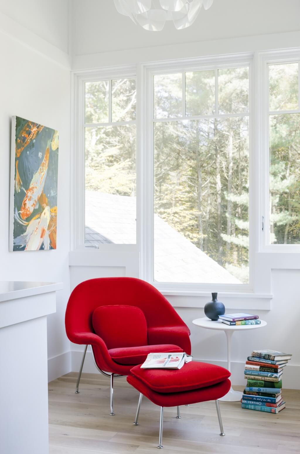 Poltrona Berger Saarinen (Womb Chair) Vermelha