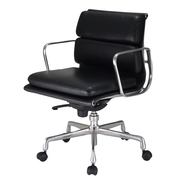 Cadeira para escritório Charles e Ray Eames EA 435 com braço estrutura em alumínio e couro preto