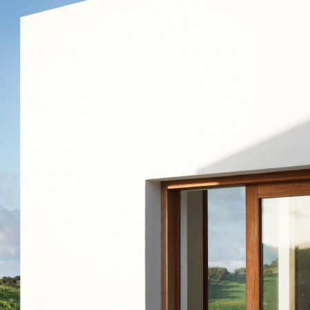 CasaE - Marina Senabre, Casa Minimalista fachada branca com janela quadrada, casa de campo.