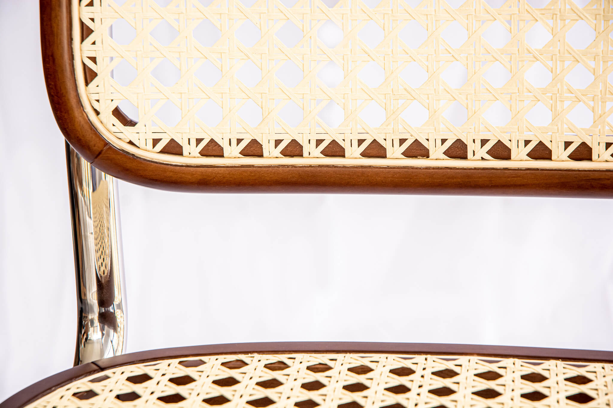 Cadeira Cesca Castanho Detalhe (1)