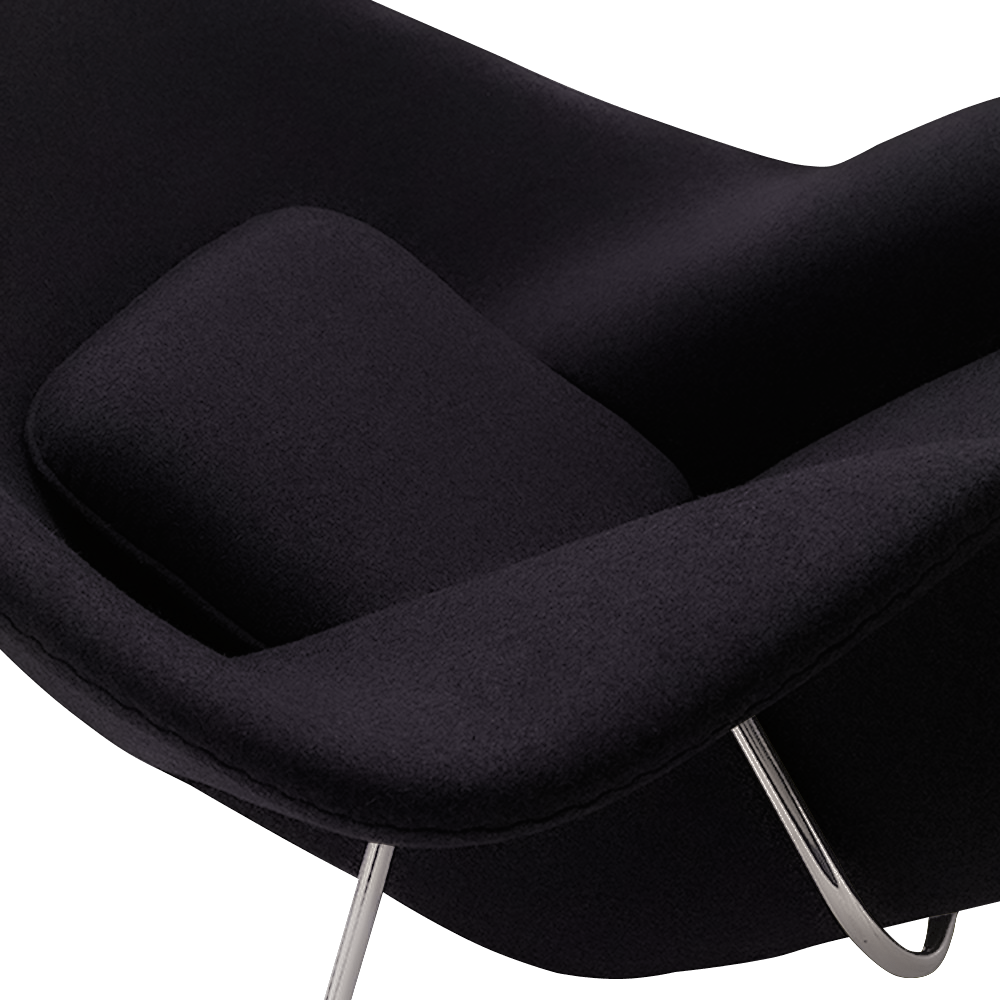 Womb Saarinen Chair Suede S30. Preto Aço inox cromado detalhe